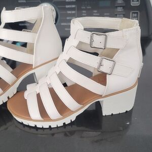 Girls Sandals 3